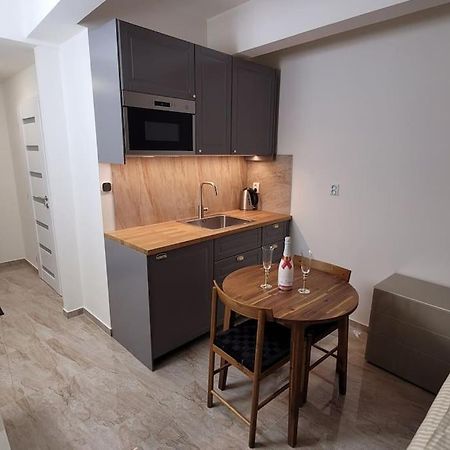 Luxusni Apartman Nedaleko Centra Praga Exterior foto